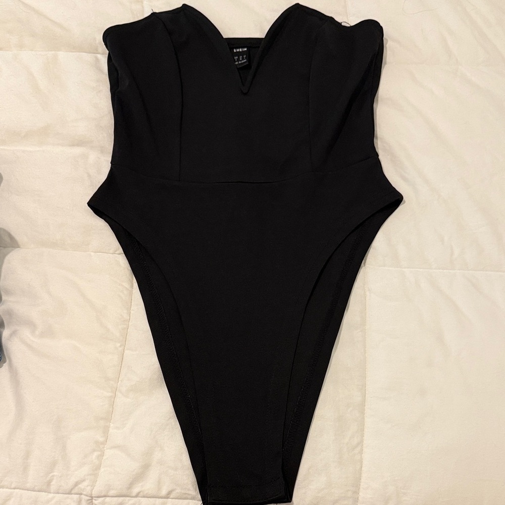 SHEIN Classic Black Deep V Bodysuit
